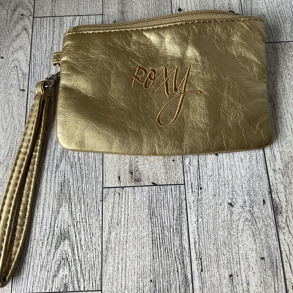 Vintage ROXY Zippered Metallic Gold Wallet Coin Change PURSE